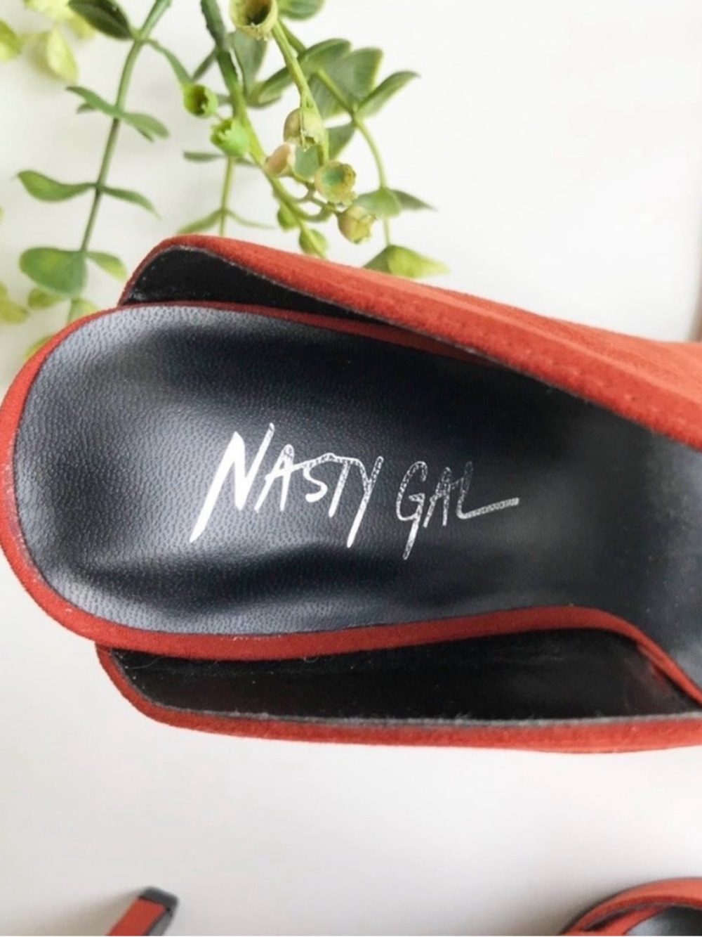 NWOT Nasty Gal Lace-Up Heels 🔥 Point It Out Red/Orange Suede Stiletto | Size 7.5 - Picture 8 of 9